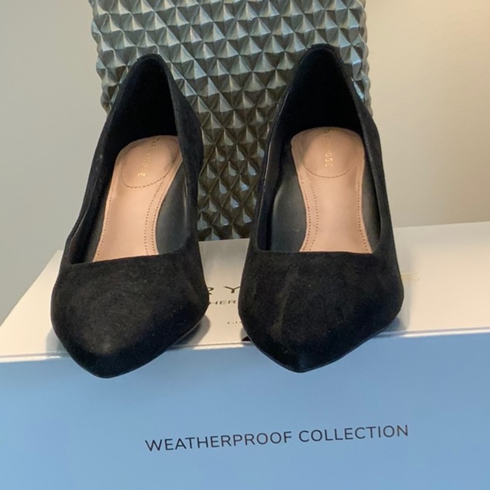 Woman’s shoes
